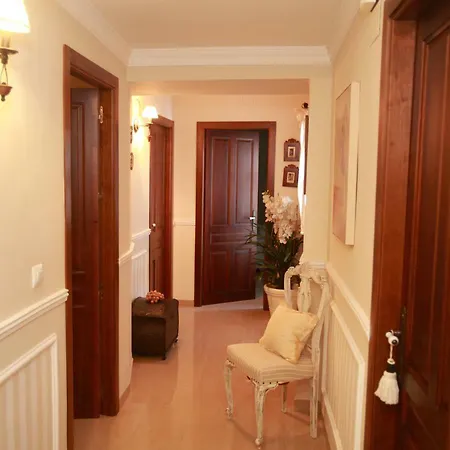 Duplex-atico De Nacar Casco Historico * Cordoue