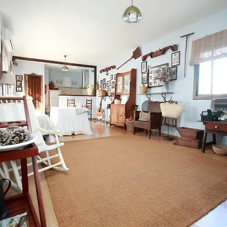 Duplex-atico De Nacar Casco Historico